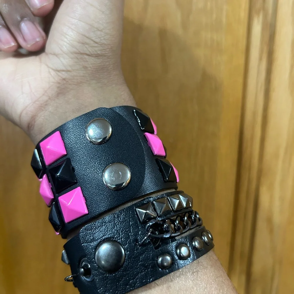My Valentines Pack 2 PCs Pink and Black faux leather Gothic studded Chain Punk - Picture 5 of 8
